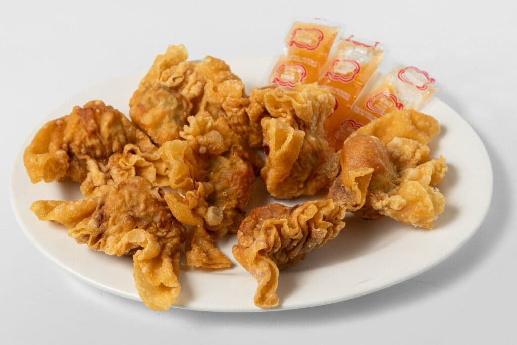 A4. Crispy Wontons (8 pcs)