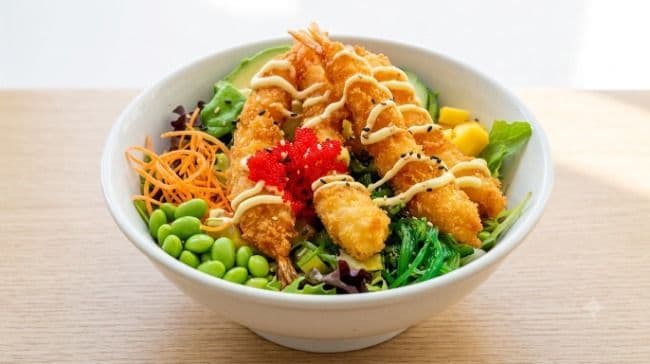 Poke crevette tempura