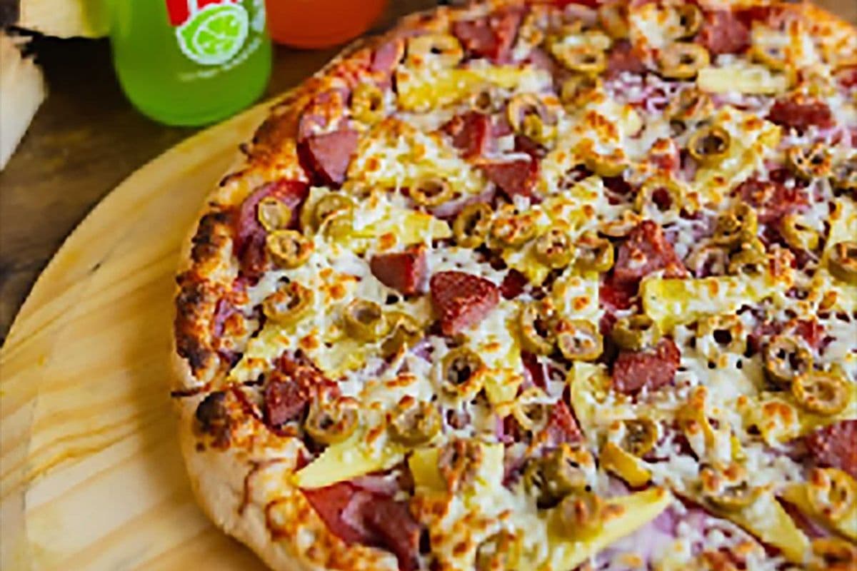 12" The Locomotive Pizza (8 slices)