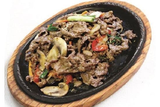 Bulgogi (Marinated Sliced Beef) 불고기