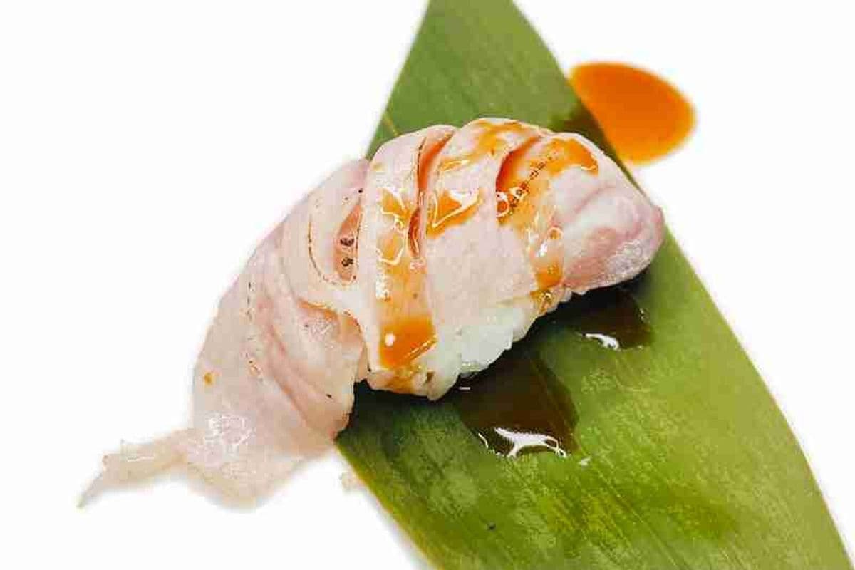 Hamachi Aburi