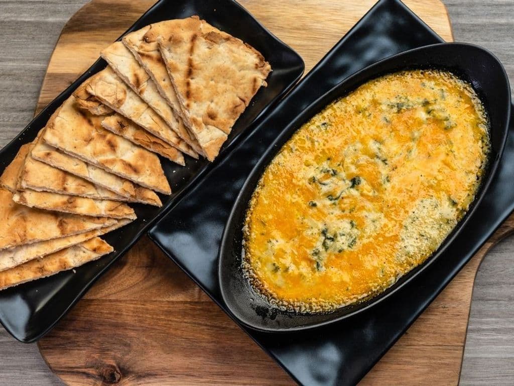 Creamy Artichoke Spinach Dip