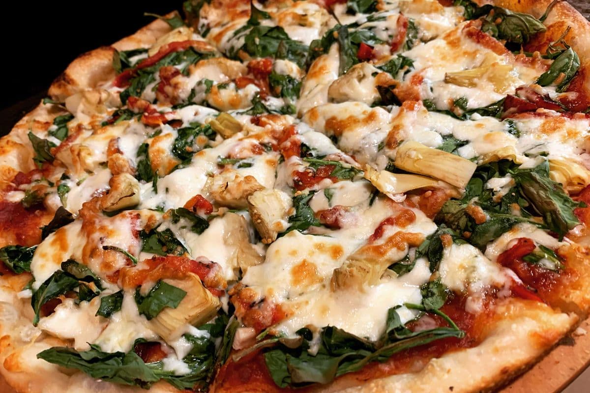12" Medium Quarry Rock Pizza
