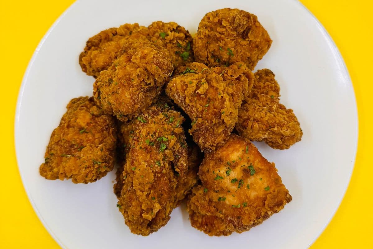 Bouchée de poulet (10 mcx) / Chicken bites (10 pcs)