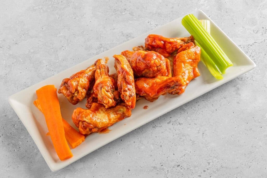 Classic Chicken Wings (10 pcs)