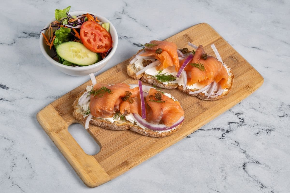 Le Saumon Fumé / The Smoked Salmon