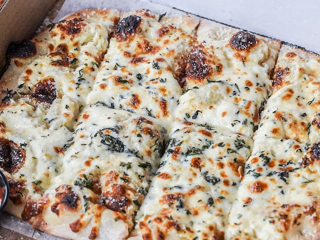 Pazzo Garlic Bread