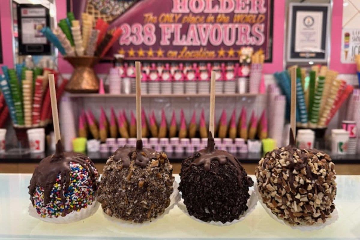 Chocolate Caramel Apples