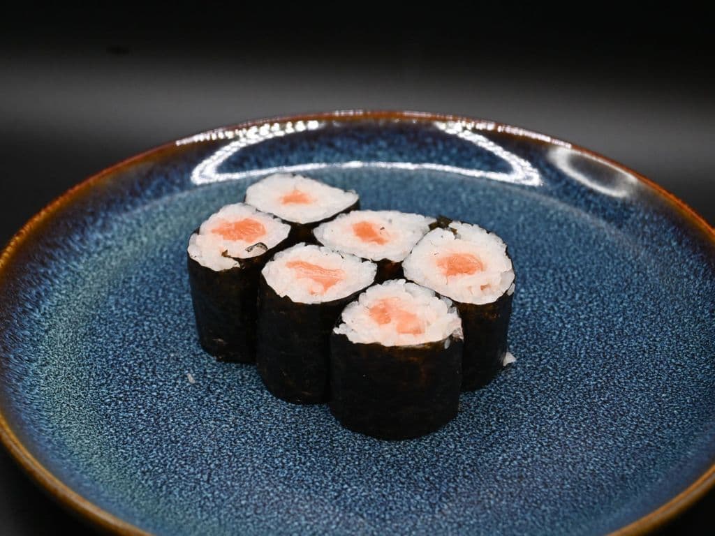 Salmon Maki