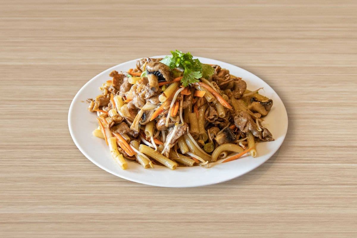 88. Vietnamese Pasta Beef Stir Fried