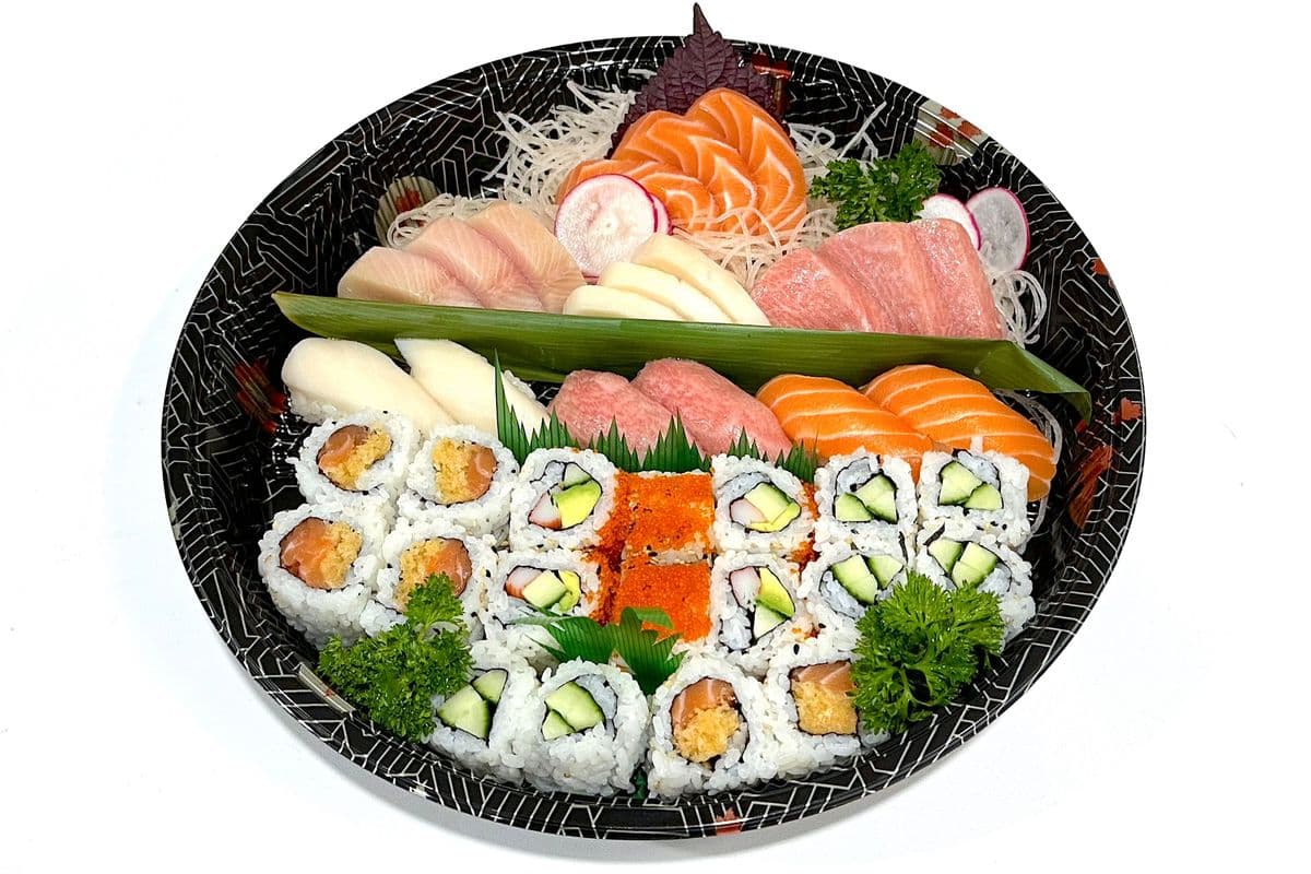 Sashimi-Sushi-Roll Platter