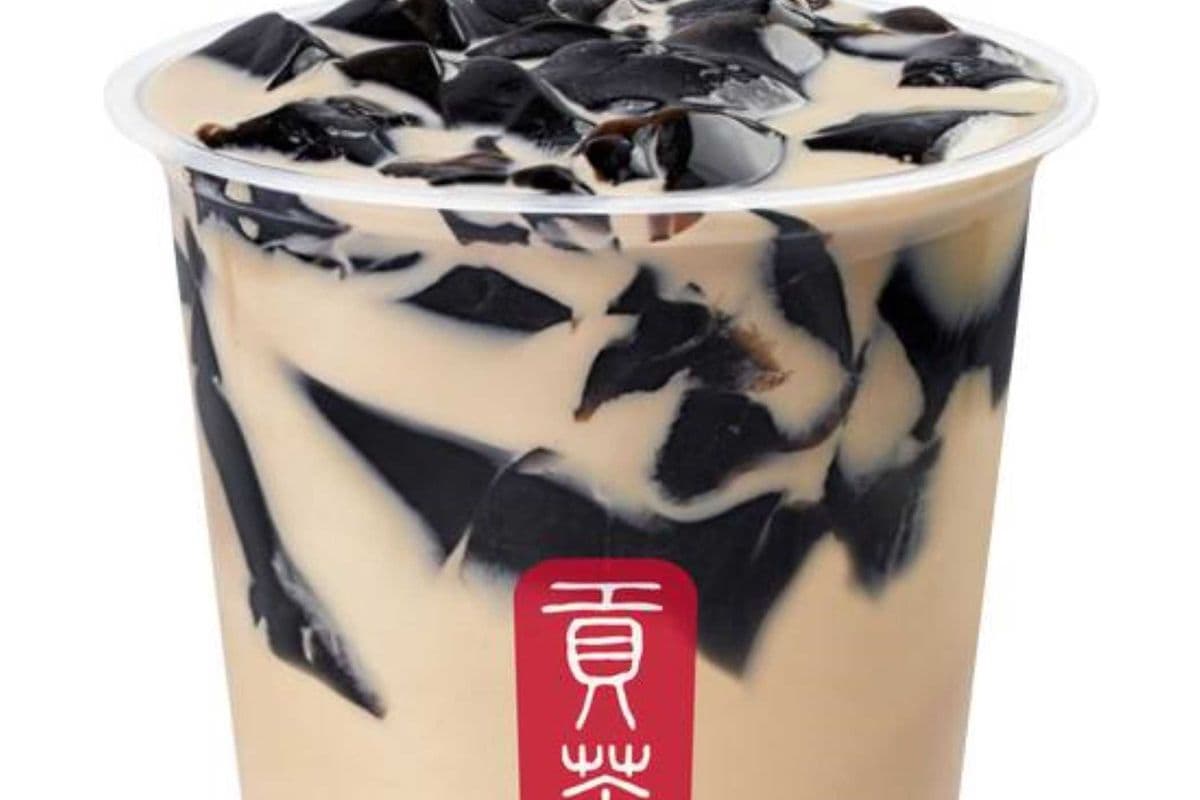 Wintermelon Milk Tea with Grass Jelly