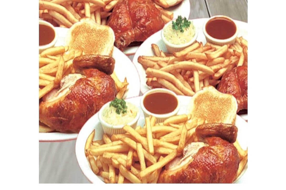Demi poulet (deux poitrines) / Half Chicken (Two Breasts)