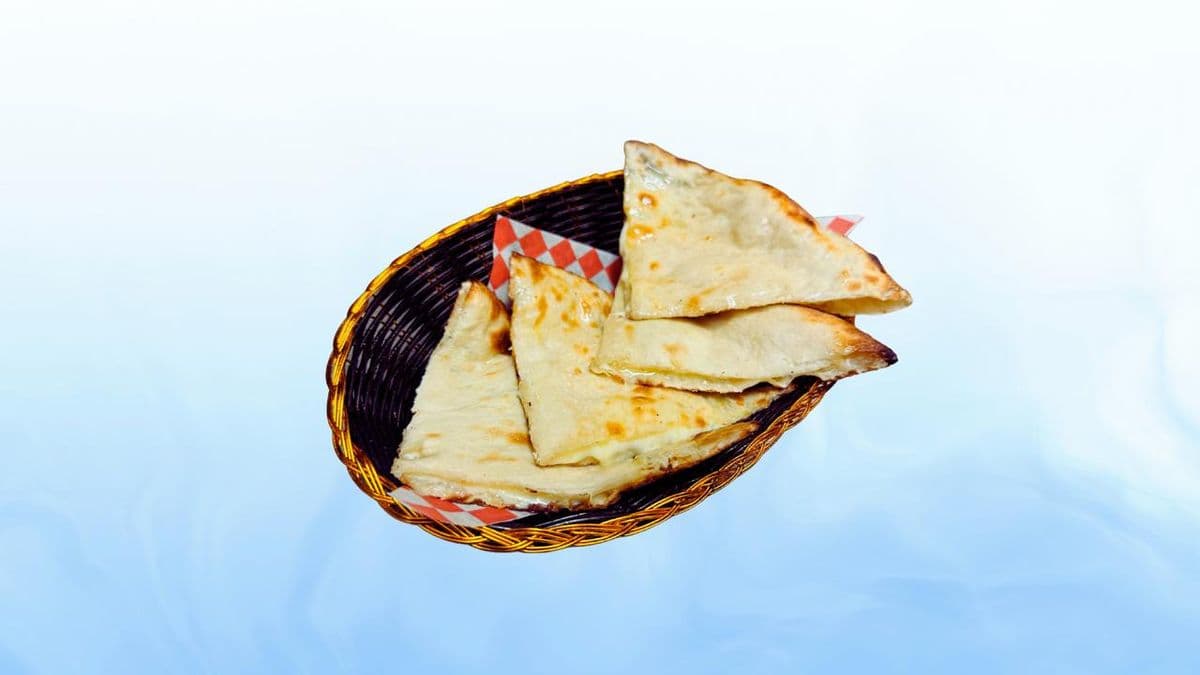 Mozzarella Naan