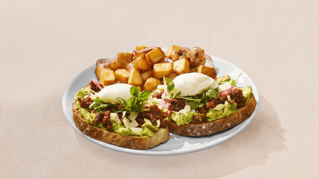 Chorizo Avocado Toast / Toast au chorizo ​​et à l'avocat
