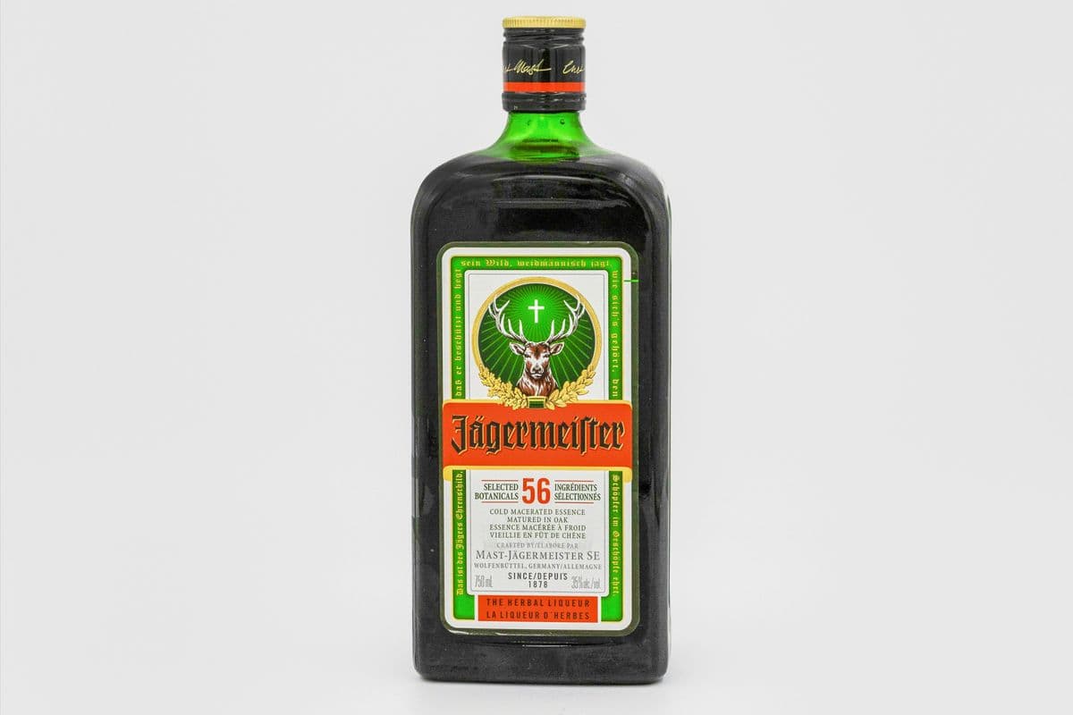 Jagermeister (750 ml) (1 x 750ml)
