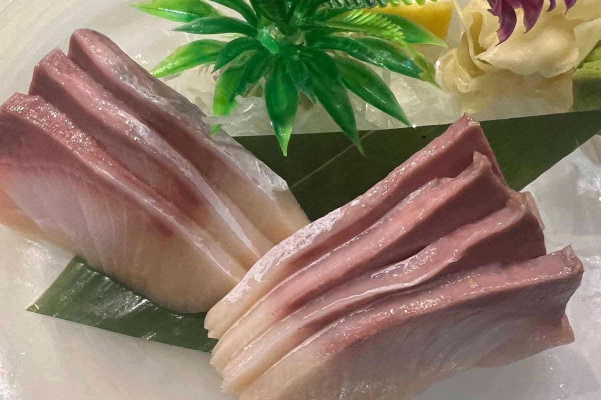 Hamachi Sashimi