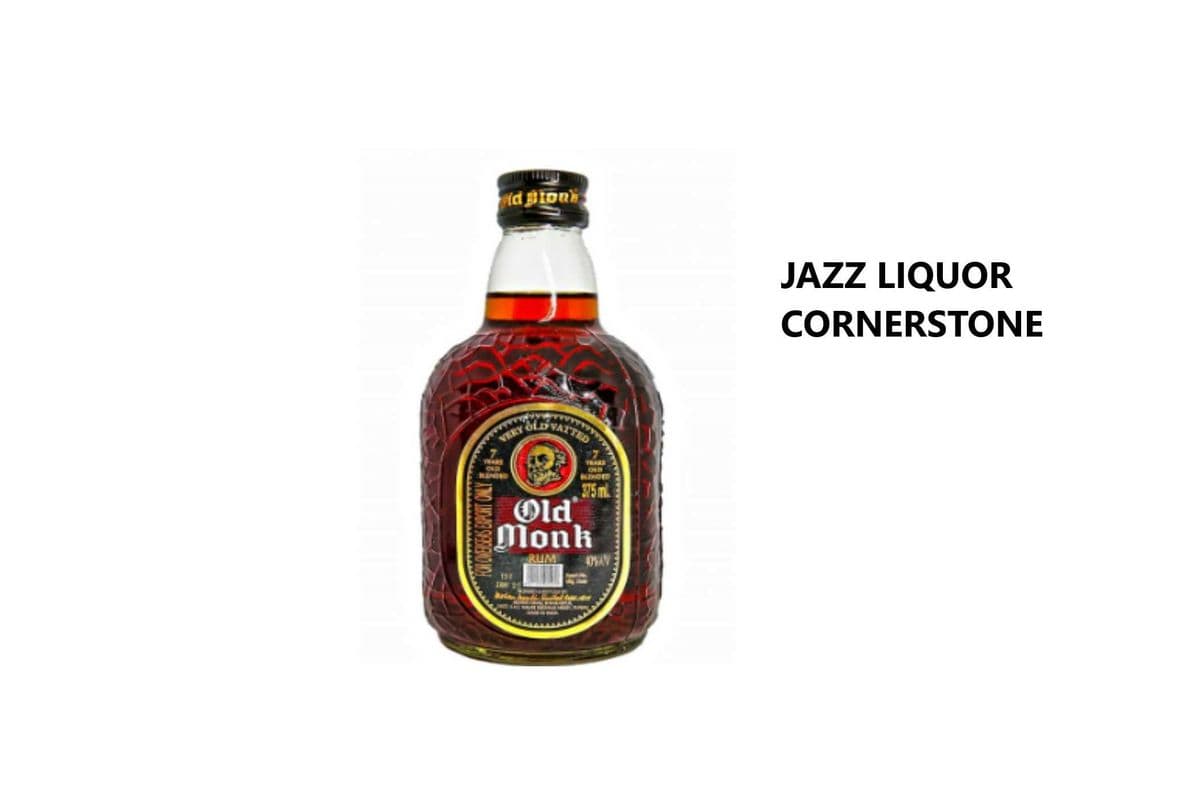 OLD MONK RUM - 7 YEARS OLD (1 x 375ML )