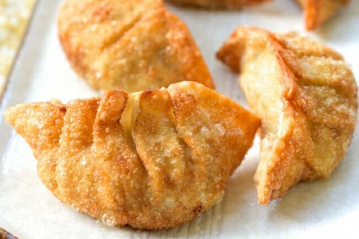 DEEP FRIED CHICKEN DUMPLING (6 PCS)