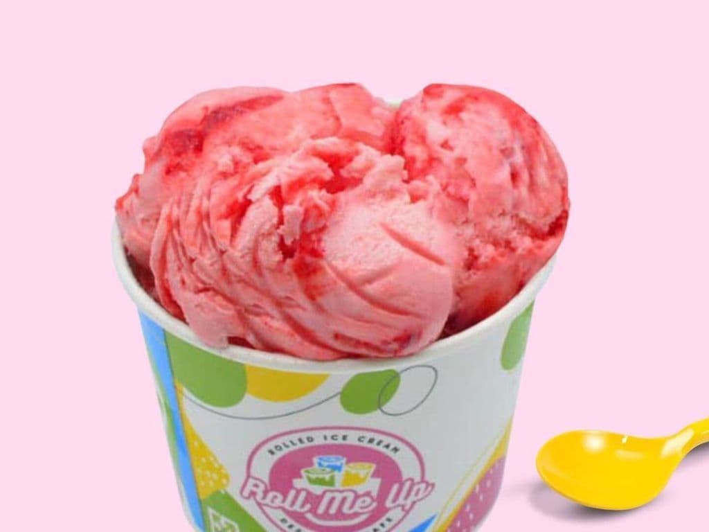 Strawberry Scoop Icecream