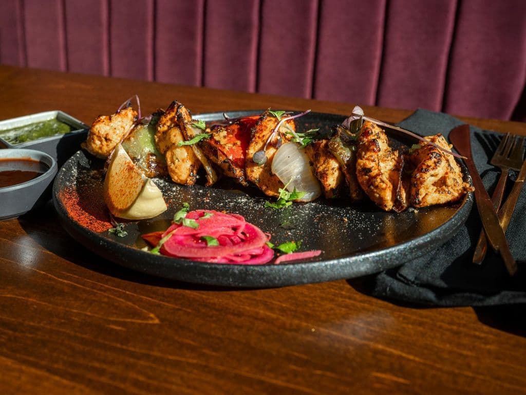 TANDOORI CHICKEN TIKKA