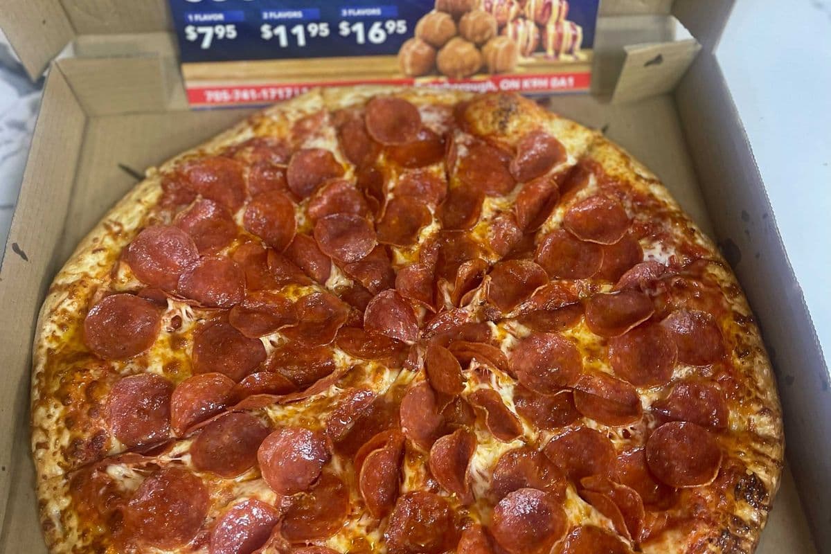 Extra-Large Pizza