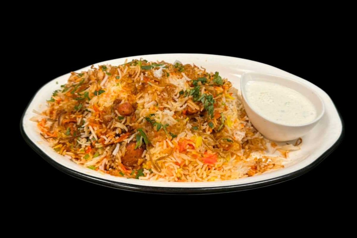 Chicken Tikka Biryani (Boneless)