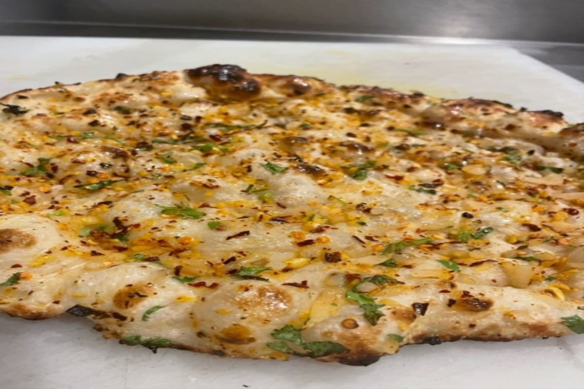 Chilli Garlic Naan