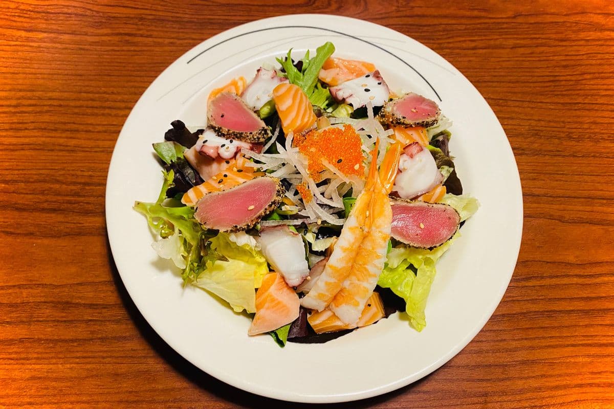 Sashimi Salad