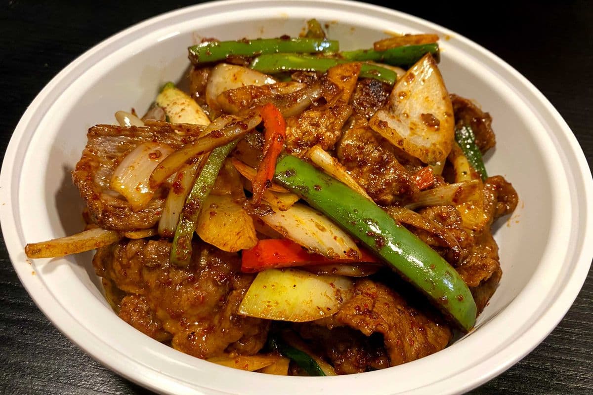 B3. Xinjiang Cumin Beef 孜然牛肉