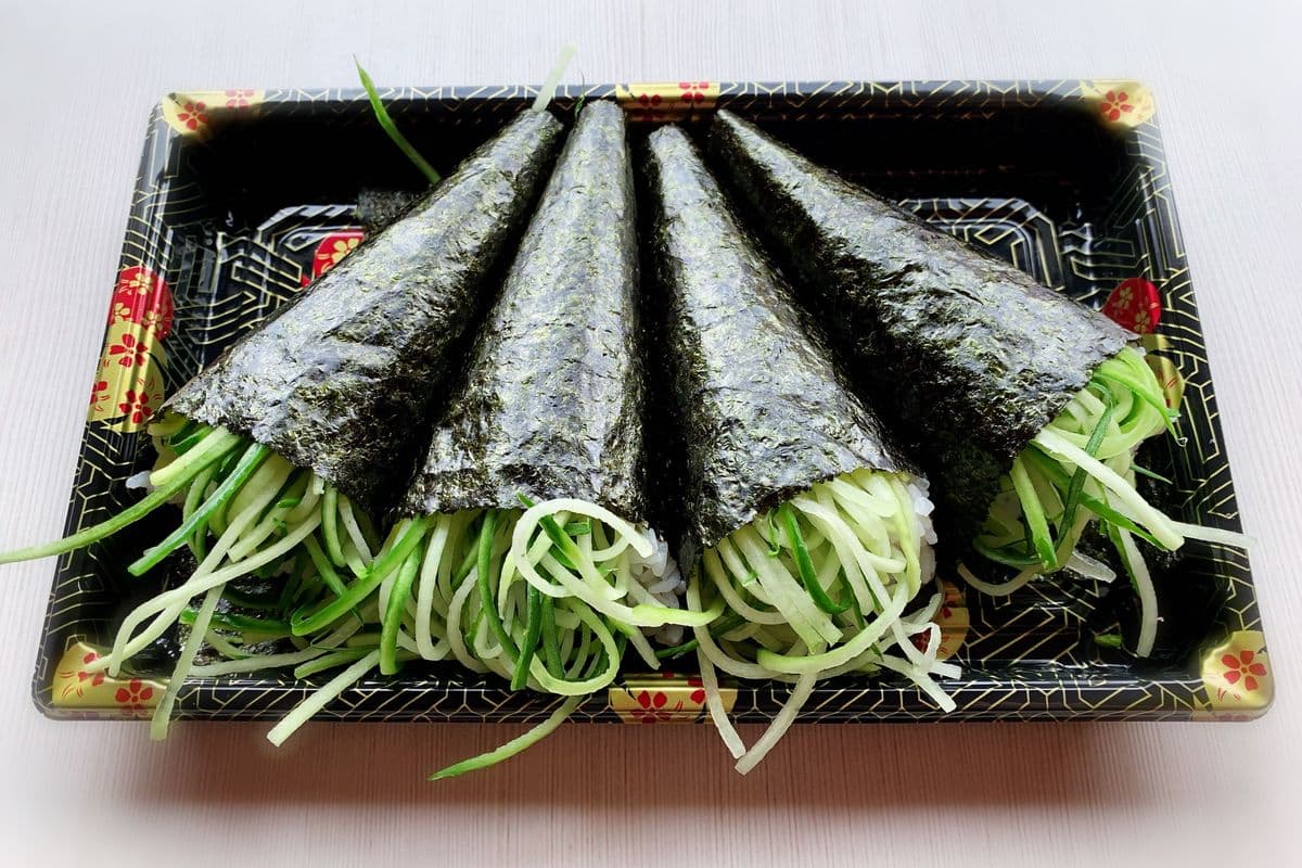 38H. Cucumber Hand Roll (1pc)
