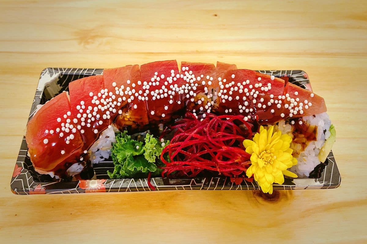 Red Dragon Roll (8 pcs) (8pcs)
