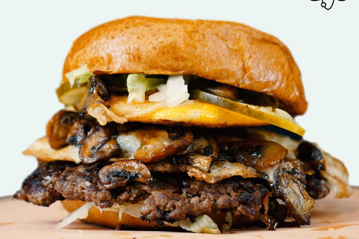 Mushroom & Egg Smash Burger Combo