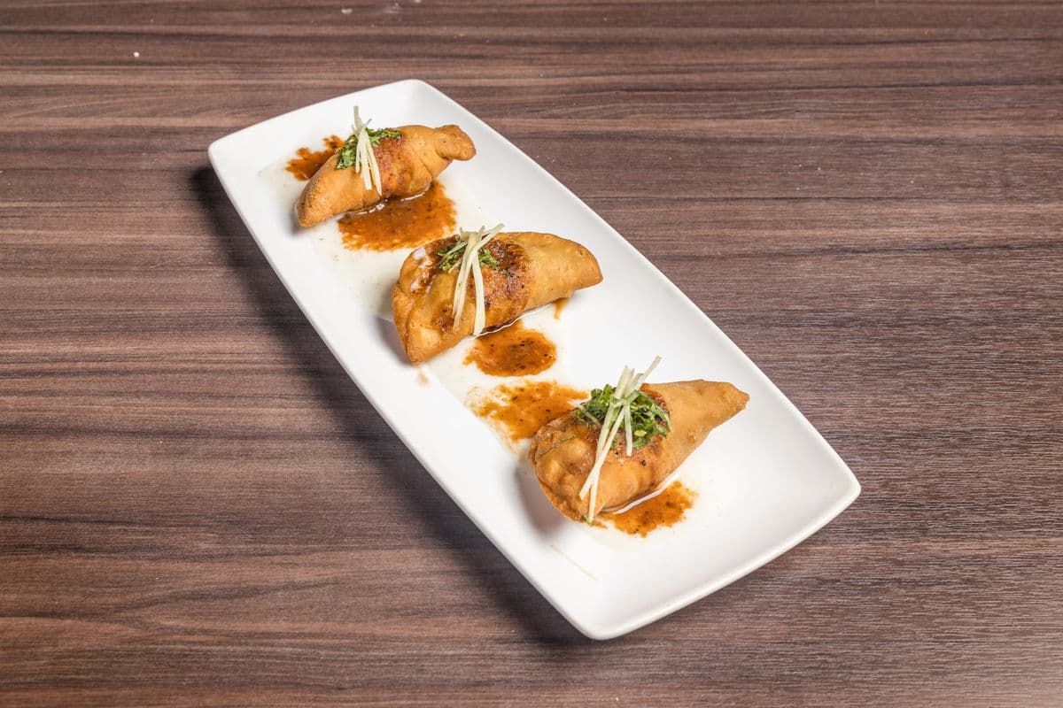 Gujarati Kachori (3 pcs)