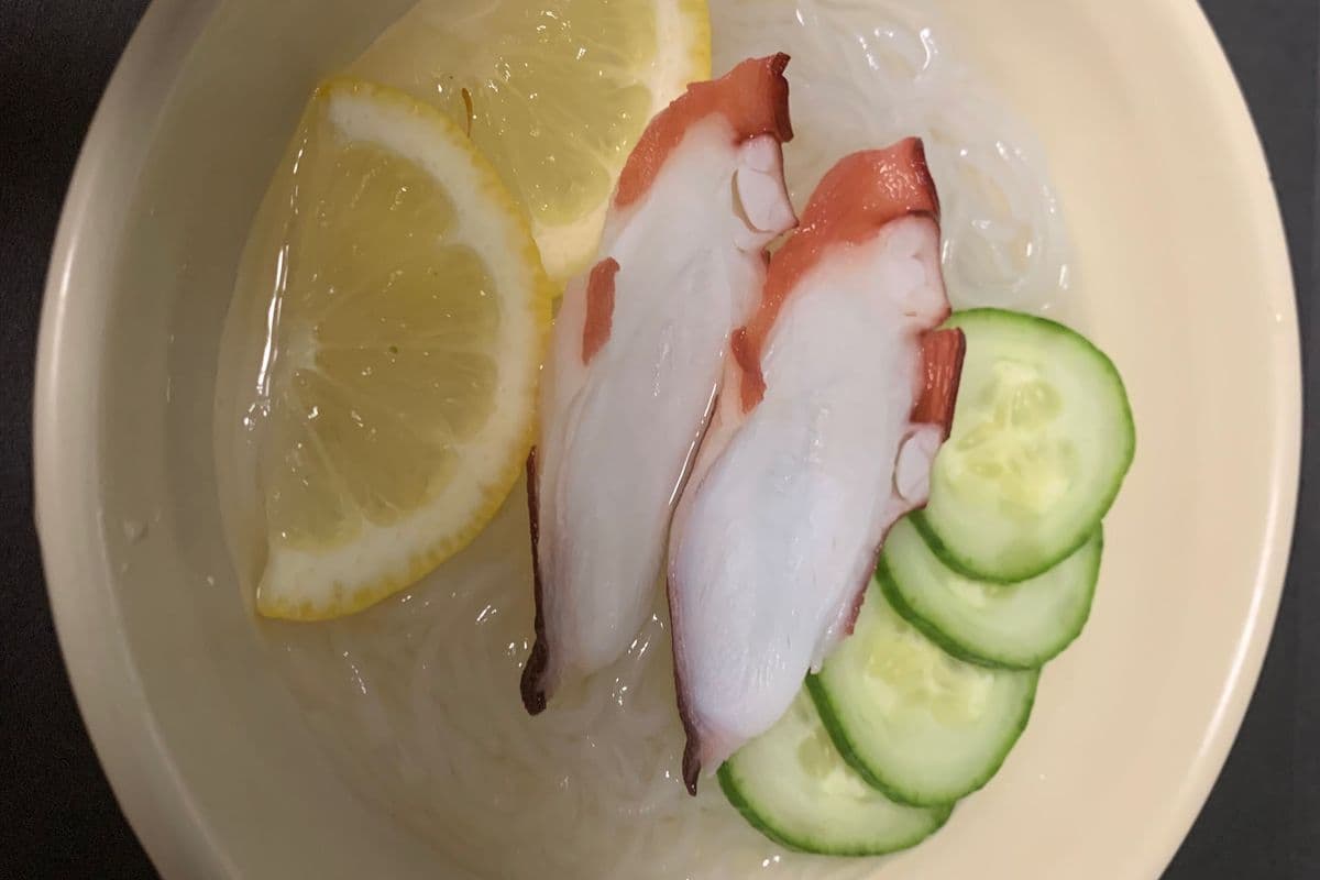 011. Sunomono Tako