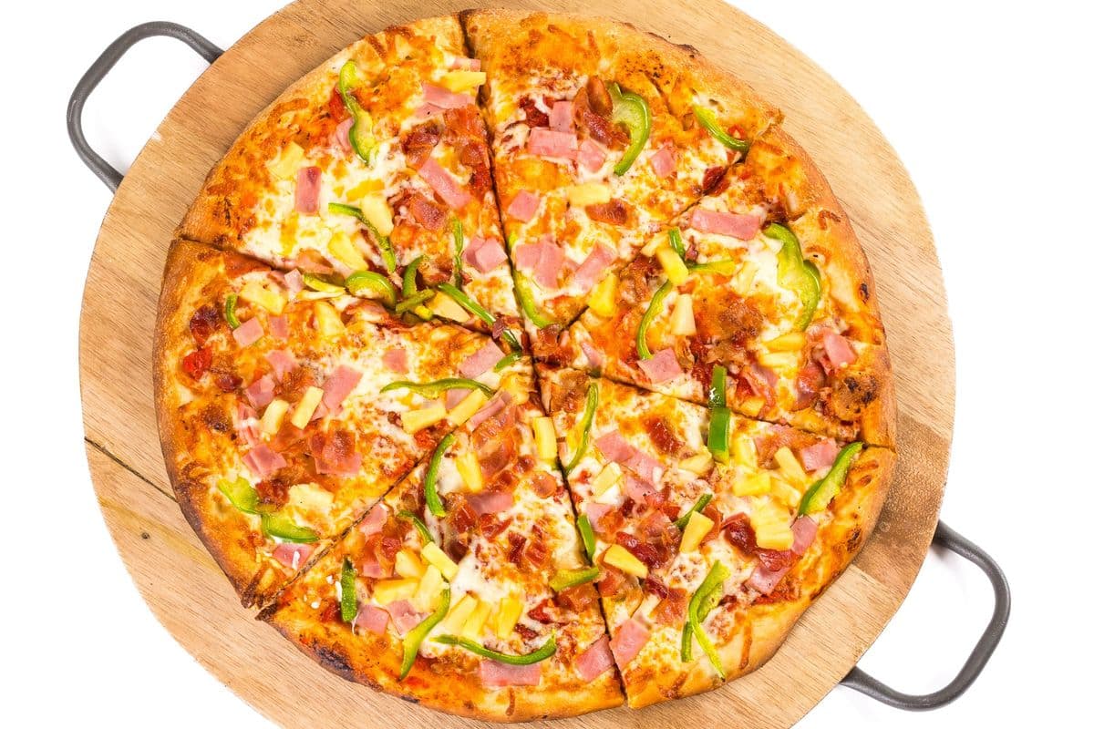 16" X-Large Hawaiian Three-Topping Pizza