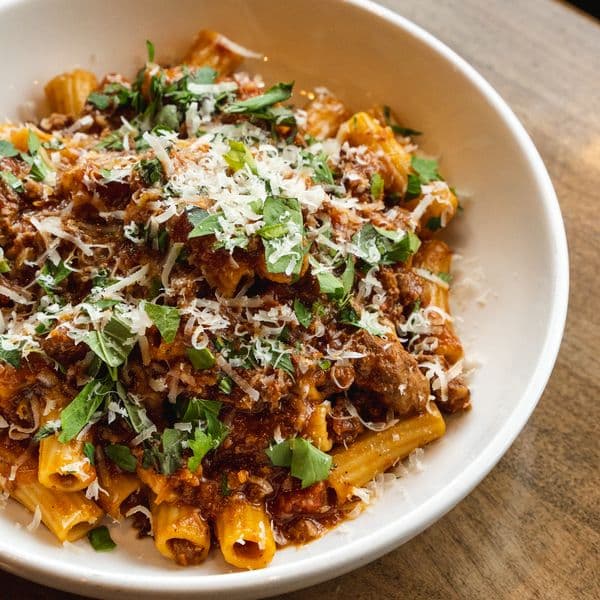 RIGATONI BOLOGNESE