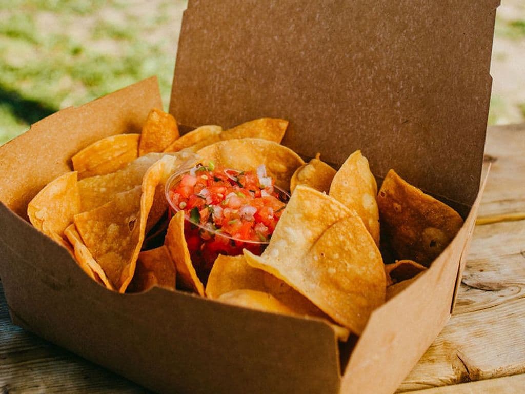 Salsa & Chips