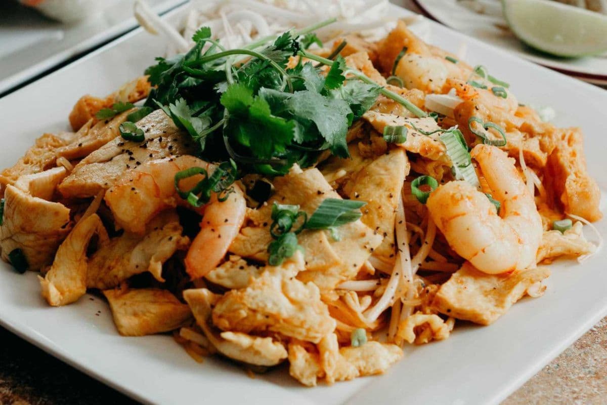 90. Pad Thai