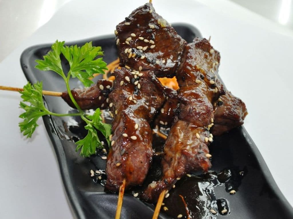 203. Skewer Beef (6pc)