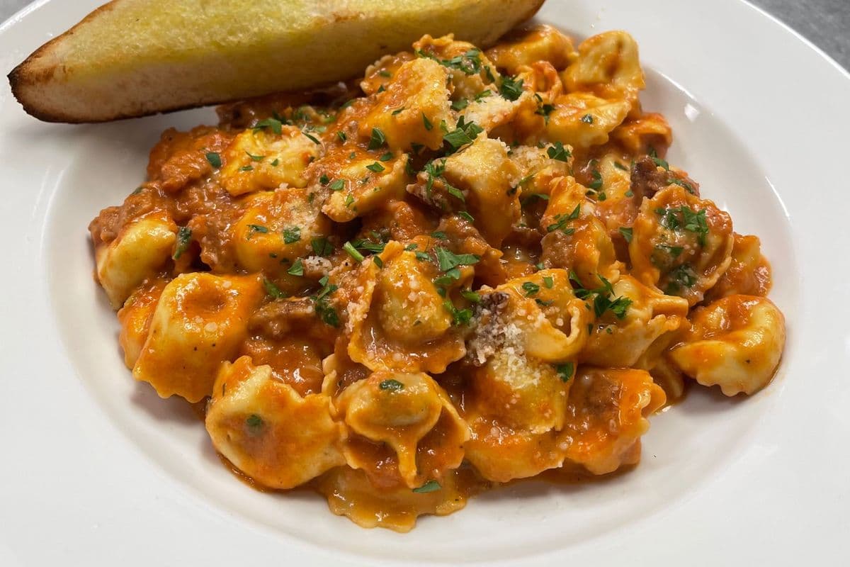 Red Sauce Beef tortellini