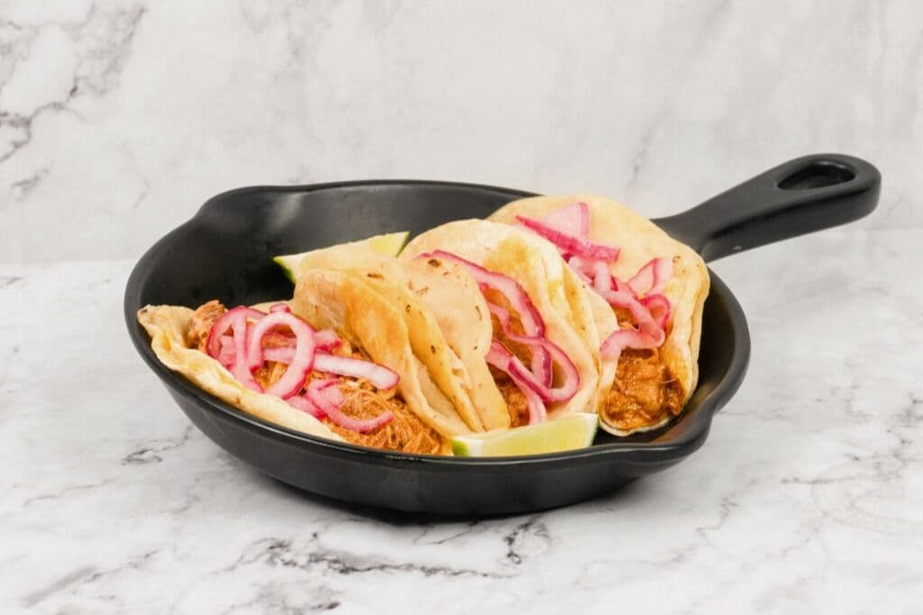 Cochinita Pibil Taco / Taco de Cochinita Pibil
