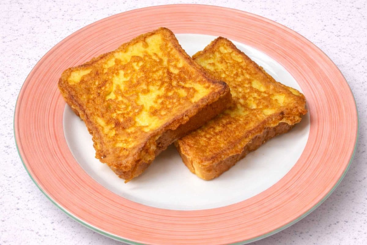 TWO PLAIN FRENCH TOAST