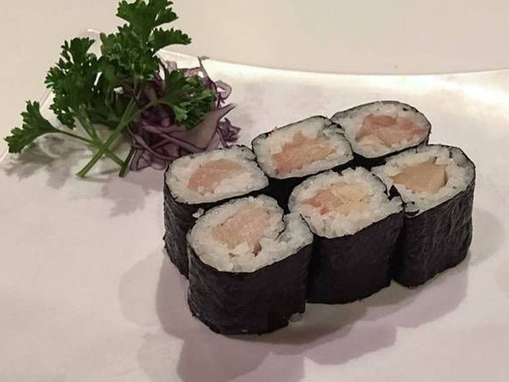 Tuna Roll (6pcs)