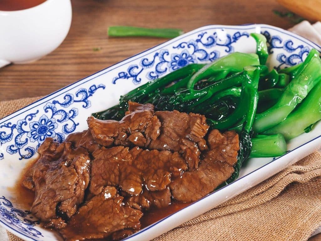 Beef with Chinese Broccoli/D66