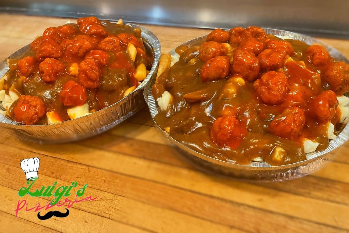 Buffalo Chicken Poutine