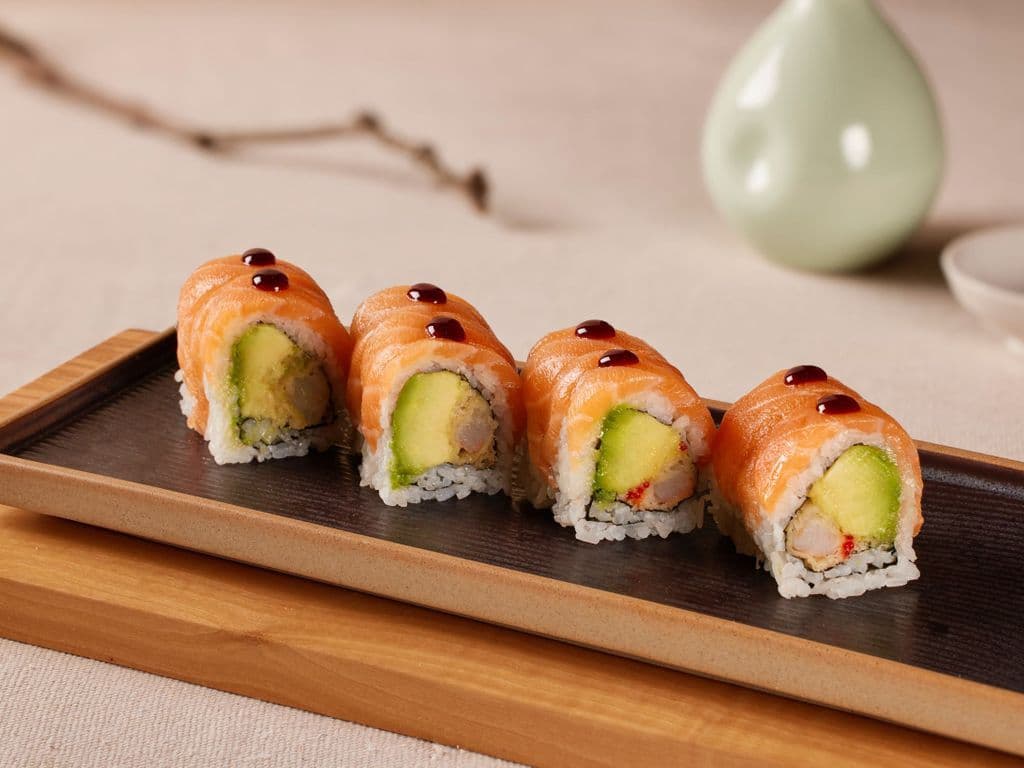 Orange Dragon Roll (8pcs)