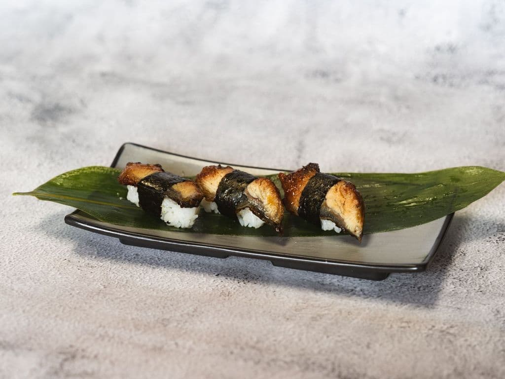 SU16 Eel Sushi (3pcs)