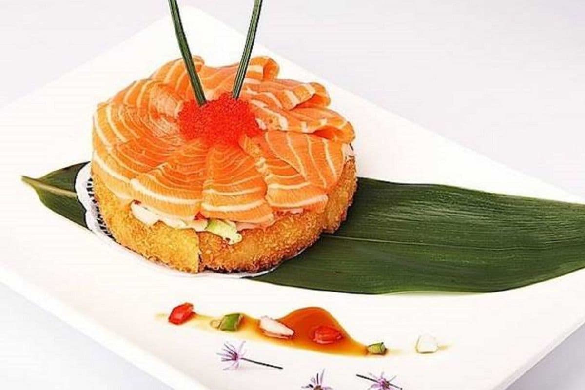 Salmon Pizza