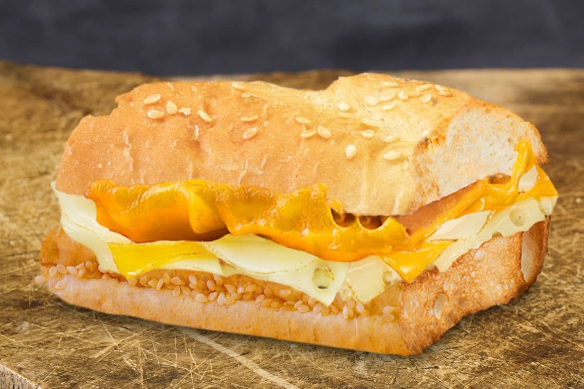 Kids' Cheesy Cheese (6")